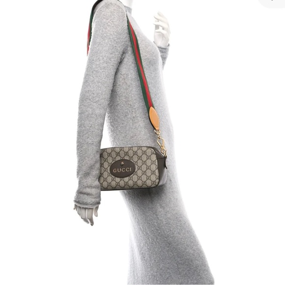 GUCCI GG Supreme Monogram Vintage Shoulder Bag-Authentic-Dust bag/box included! - Picture 3 of 15